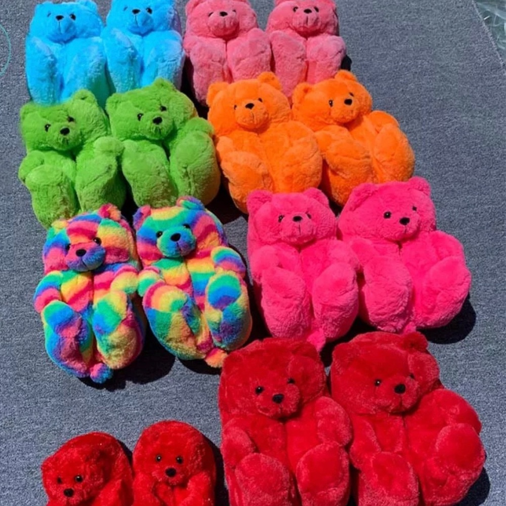 Warm, Cute & Comfy Teddy Bear Slippers! (Green & Orange)
